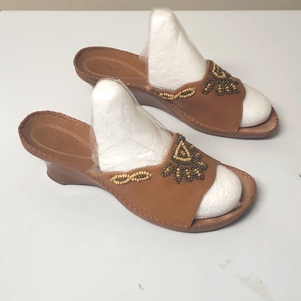HOSTPICK Clarks Artisan women's tropical brown leather embroidered sandals  7.5M
